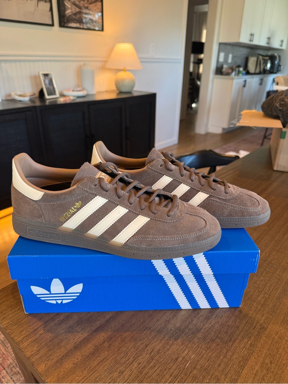 adidas Handball Spezial Shoes - Brown with Cream Stripes, Brown Gum - Picture 2 of 4